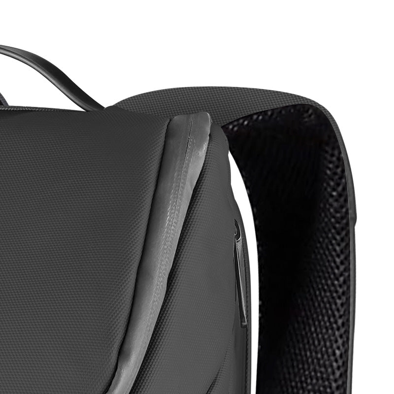Mochila Klip Xtreme Evergo KNB-905BK para Laptop de 15,6 pulgadas Negra — vista 2